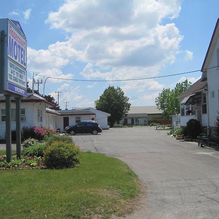 Rosecourt Motel Stratford Esterno foto