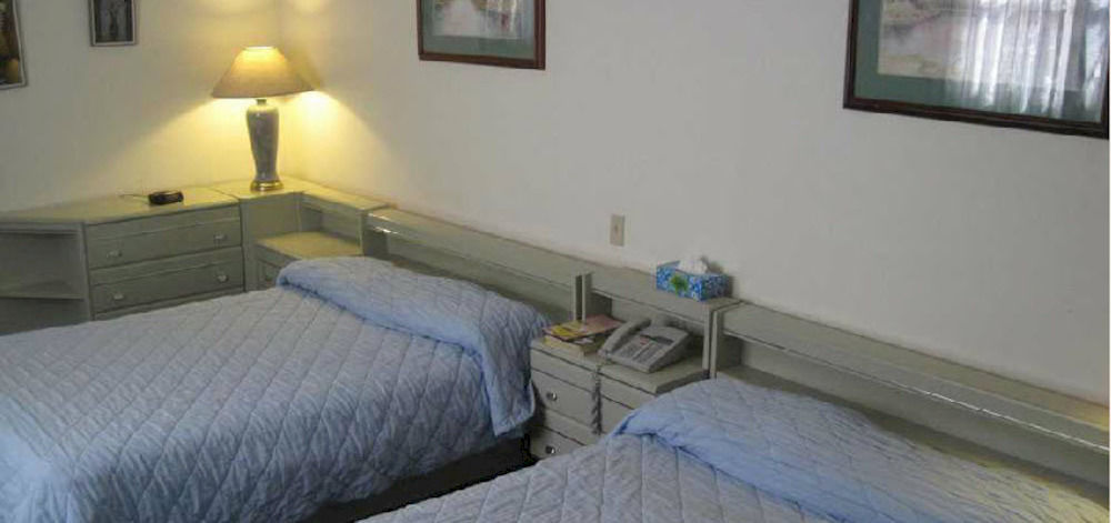 Rosecourt Motel Stratford Esterno foto